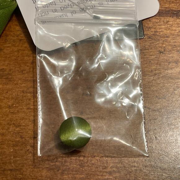 INC International Concepts Blouse Womens Sz 12 100% Silk Green 00.1=A0030 - Picture 15 of 16